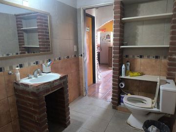 VENTA CASA DEL VISO PILETA