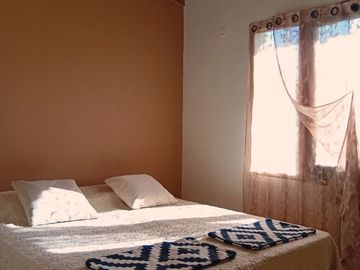 SE VENDE CASA 2 DORM. V. GRAL. BELGRANO LOTE 800M2