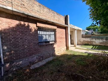 Casa 2 dormi patio a refaccionar Matienzo