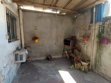 Pasillo 2 dormitorios Arroyito con patio+terraza