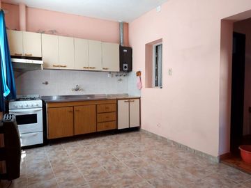 Pasillo 2 dormitorios Arroyito con patio+terraza