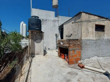 Pasillo 2 dormitorios Arroyito con patio+terraza