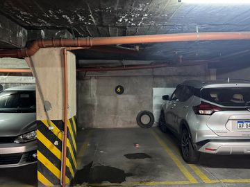 VENTA COCHERA CÉNTRICA EXCELENTE INVERSIÓN