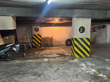 VENTA COCHERA CÉNTRICA EXCELENTE INVERSIÓN