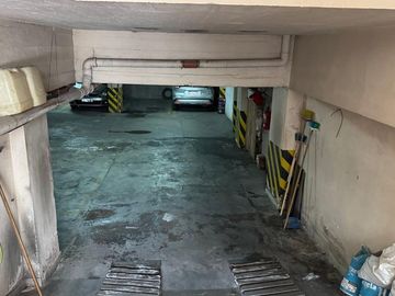 VENTA COCHERA CÉNTRICA EXCELENTE INVERSIÓN