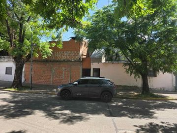 LOTE EN VENTA EN POMPEYA CABA 247 Mts