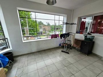 VENTA DEPARTAMENTO 5 AMBIENTES EN MORON C TERRAZA
