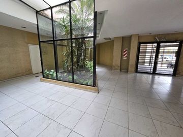 VENTA DEPARTAMENTO 5 AMBIENTES EN MORON C TERRAZA