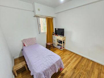 VENTA DEPARTAMENTO 5 AMBIENTES EN MORON C TERRAZA