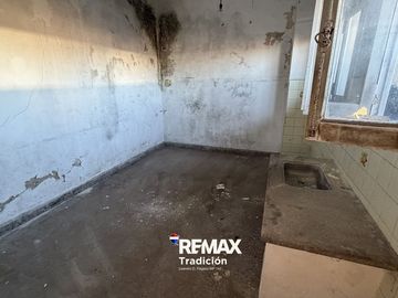 Local comercial en venta – Arturo Illia – 1750 m²