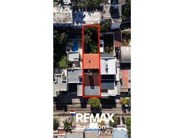 Casa 5 dorm. en venta – Resistencia – Patio amplio