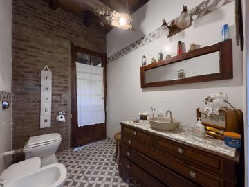 CASA EN VENTA 3 AMBIENTES FINCAS SPORTING