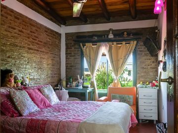 CASA EN VENTA 3 AMBIENTES FINCAS SPORTING
