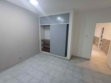 VENTA PH 3 AMBIENTES PLANTA BAJA LINIERS A/CREDITO