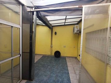 VENTA PH 3 AMBIENTES PLANTA BAJA LINIERS A/CREDITO