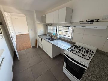 DEPARTAMENTO 2 AMBIENTES VENTA MONTE CASTRO
