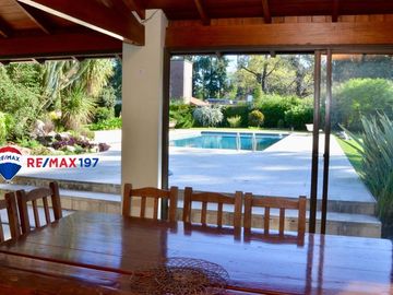 CASA QUINTA EN YEI-PORA TORTUGUITAS