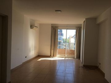 MONOAMBIENTE-SAAVEDRA-CON BALCON- RENTA 10-2026