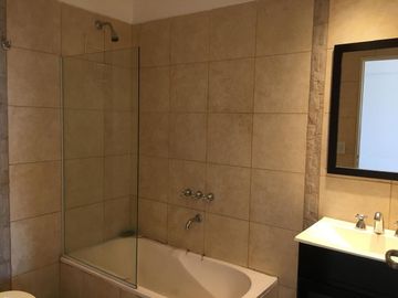 MONOAMBIENTE-SAAVEDRA-CON BALCON- RENTA 10-2026