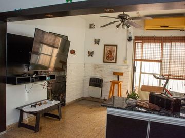 PH 5 amb  venta Sarandí con entrada independiente