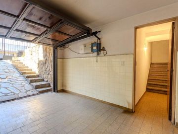 VENTA CHALET 6 AMB C/QUINCHO GARAGE en HAEDO NORTE