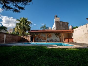 Casa en alquiler Barrio Sarmiento