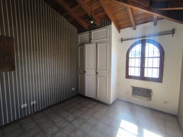 CASA BARRIO BOMBAL A MTS DE CASINO, CIUDAD, MZA.
