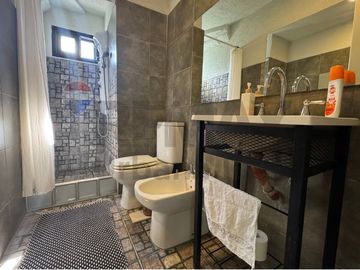 VENTA CASA DUPLEX PILETA  GALERIA BARRIO CUBE