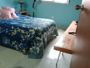 CASA 4 AMBIENTES VENTA GRAL. LAS HERAS, C/PARQUE
