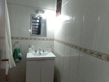 Casa en venta de 3 ambientes financiada