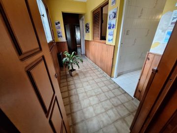 CASA 4 Amb. y CASA 2 Amb. y Quincho VENTA L.ZAMORA