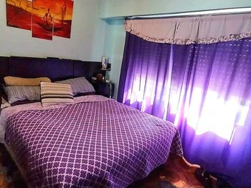 VENDE CASA Y LOCALES ,ESQUINA COMERCIAL ÚNICA, LDZ