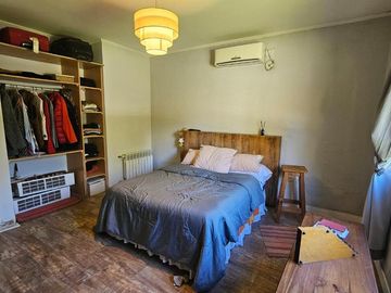 VENTA CASA 4 AMB PILETA BARRIO EL RESUELLO MORENO