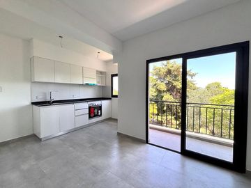 VENTA DEPTO 2 AMB TERRAZA Y COCHERA - ITUZAING0