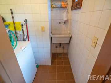 VENTA CASA 4 AMB  C/PILETA  LAS PRADERAS DE LUJAN