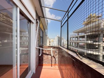 Venta Dpto 3 ambientes balcón al frente Almagro