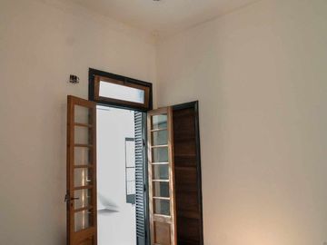 VENTA PASILLO DOS DORMITORIOS RECICLADO ABASTO