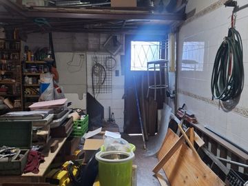 Casa 4 Ambientes, patio, terraza y garage. Caseros