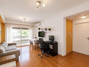 Departamento 3 ambientes-Patio-Cochera-Recoleta