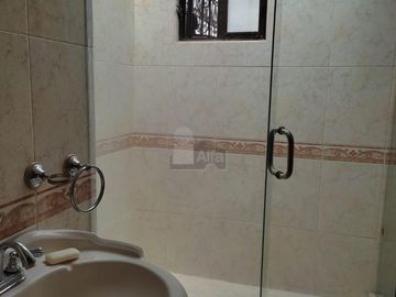 Casa en Venta / Renta en Privada Huerta Real