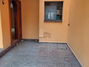 Casa en Venta / Renta en Privada Huerta Real
