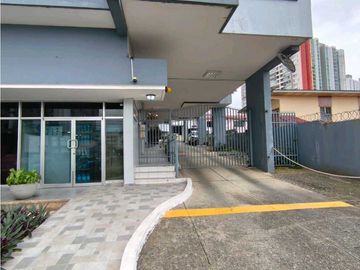 Venta de Apartamento 71 m2 en Altos del golf san francisco. Cod-J287