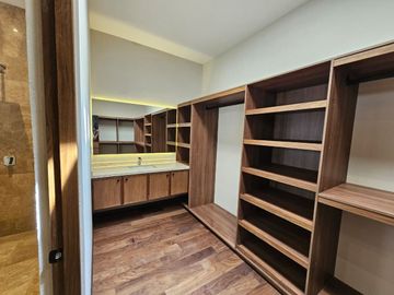 Casa en Venta Monterra | $8.9MDP Con acabados de lujo y vista espectacular