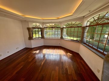 Casa en Venta o en Renta en el exclusivo Residencial y Club de Golf Los Encinos