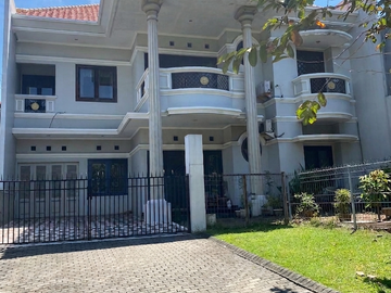Jual Rumah Graha Family