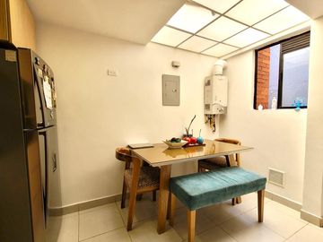 Apartamento en venta de 3 habitaciones con terraza en Bogotá, Puente Largo.