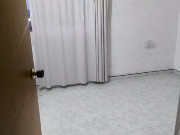 Apartamento en venta de 2 habitaciones en Bogotá, Spring.