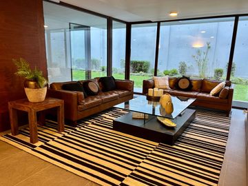 Condominio Blanche, con patio privado