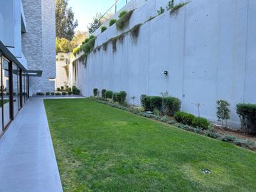 Condominio Blanche, con patio privado