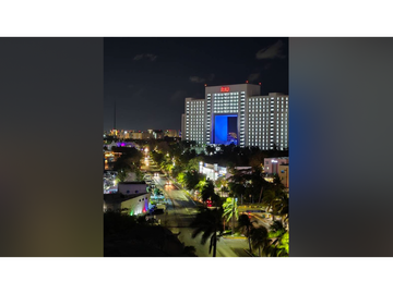Local en Venta Zona Hotelera sobre Av, Kukulcán, Km 6.5, Cancun